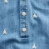 Baby-Denim-Einteiler mit gesticktem Brannan-Bären