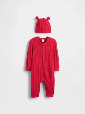 Baby-Einteiler im Zopfmuster