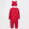 Baby-Einteiler im Zopfmuster