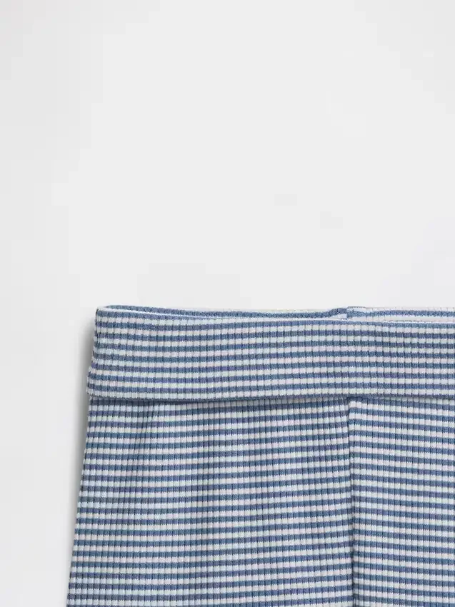 Baby „Grow-With-Me“-Set mit Shorts aus feinem Rippstrick