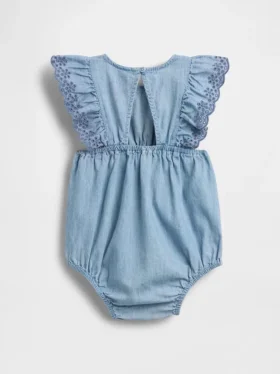 Baby-Jeans-Einteiler mit Ösen