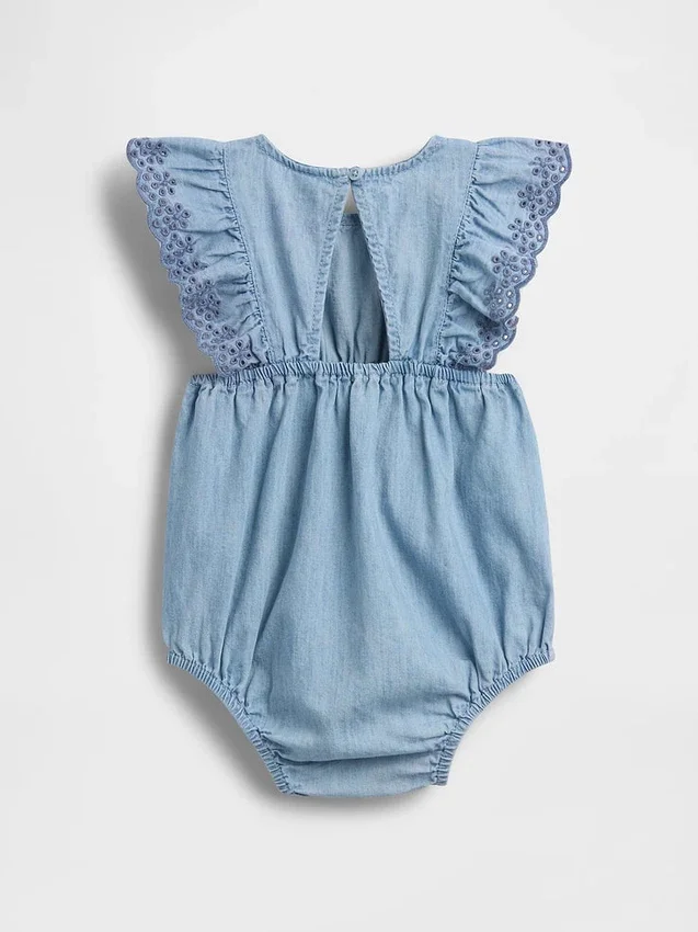 Baby-Jeans-Einteiler mit Ösen