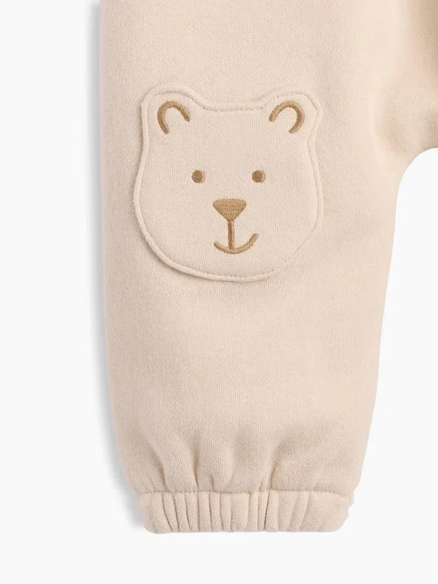 Baby-Jogginghose „Vintagesoft“ mit Brannan-Bär-Knieaufnähern