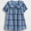 Baby-Kleid mit Kragen und Karomuster