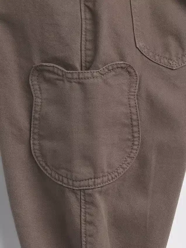 Baby & Kleinkind-Jeans mit Bären-Aufnähern und seitlichen Taschen