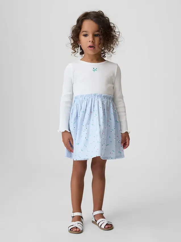 Baby & Kleinkind-Kleid aus verschiedenen Materialien