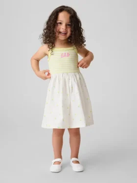 Baby & Kleinkind-Kleid im Schürzenstil aus verschiedenen Materialien