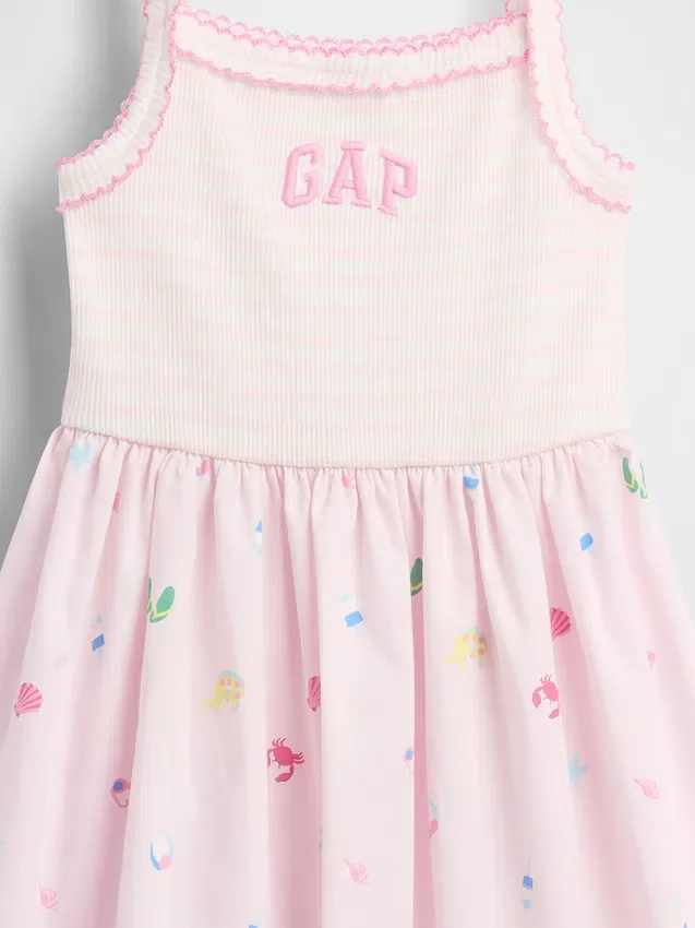 Baby & Kleinkind-Kleid im Schürzenstil aus verschiedenen Materialien
