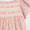 Baby & Kleinkind-Kleid mit Flatterärmeln und Blumenmuster