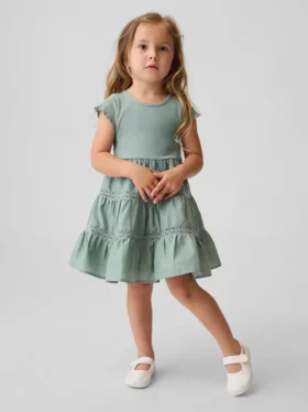 Baby & Kleinkind-Kleid mit Stufenrock und Spitzenbesatz