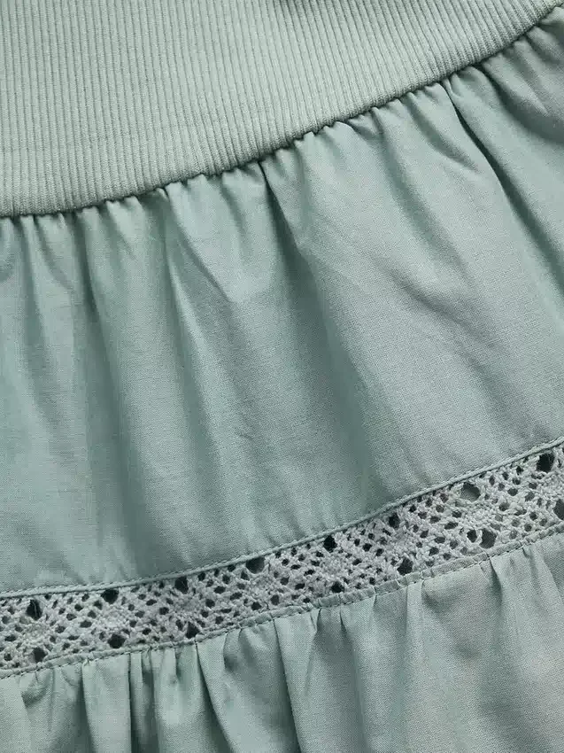 Baby & Kleinkind-Kleid mit Stufenrock und Spitzenbesatz