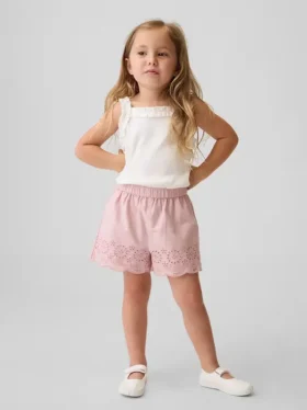 Baby & Kleinkind-Shorts zum Hineinschlüpfen mit Lochstickerei am Saum