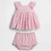 Baby-Outfit-Set mit Lochstickerei