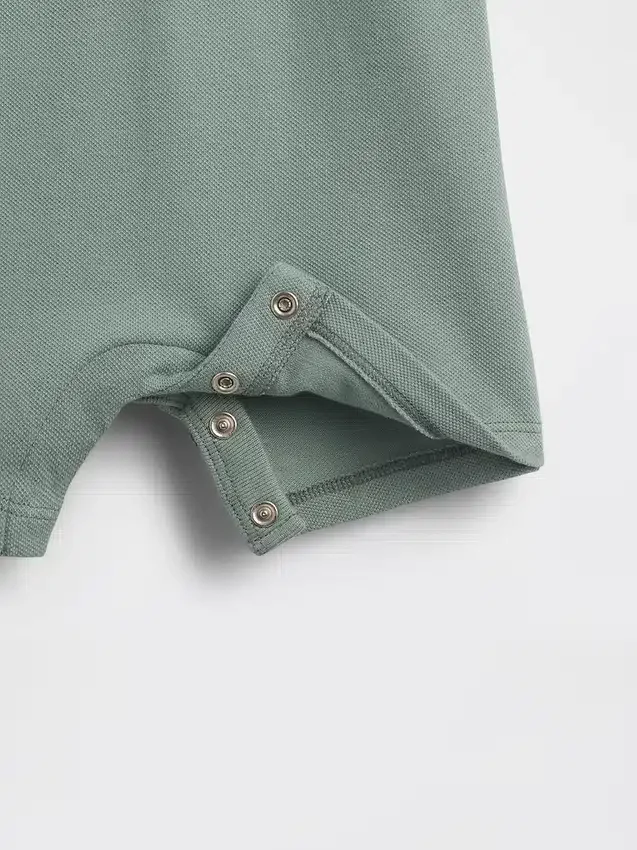 Baby-Piqué-Poloshirt-Shorty-Einteiler