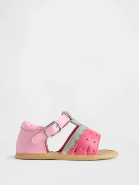 Baby-Sandalen mit Erdbeer-Motiv