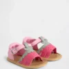 Baby-Sandalen mit Erdbeer-Motiv