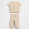 Baby-Set aus Baumwollgaze mit Henley-Shirt