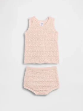 Baby-Set aus gehäkeltem Tanktop und Shorts