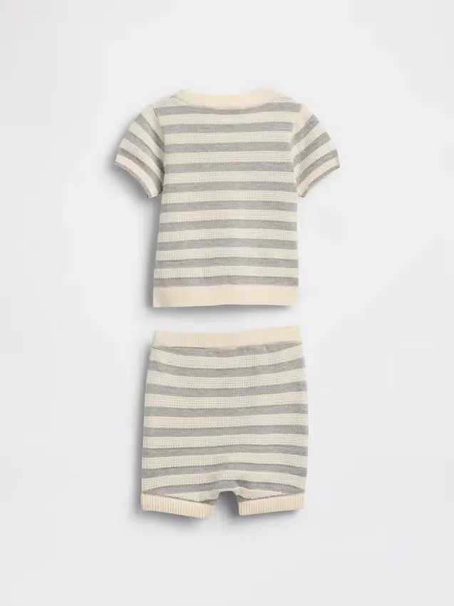 Baby-Set mit gestreiftem Pullover