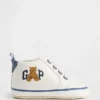 Baby-Sneaker mit Brannan-Bär-Logo