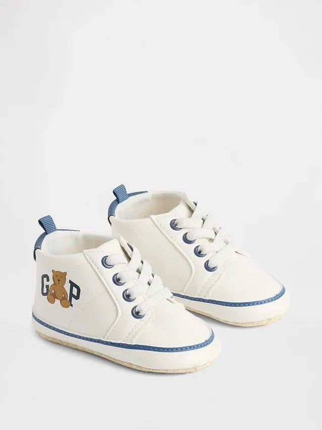 Baby-Sneaker mit Brannan-Bär-Logo