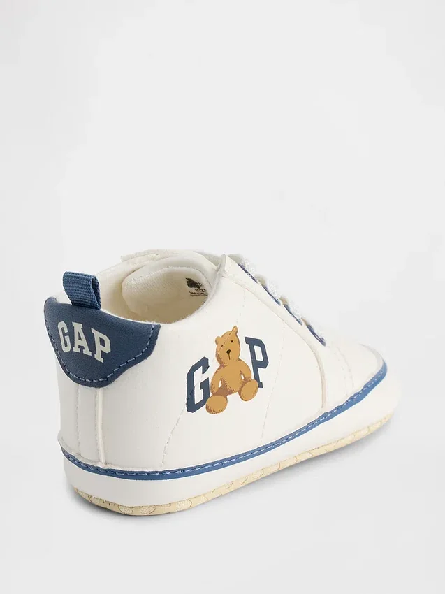 Baby-Sneaker mit Brannan-Bär-Logo