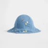 Baby-Sonnenhut aus besticktem Denim