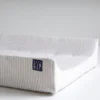 babyGap konturierte Wickelauflage mit kühlendem Bezug