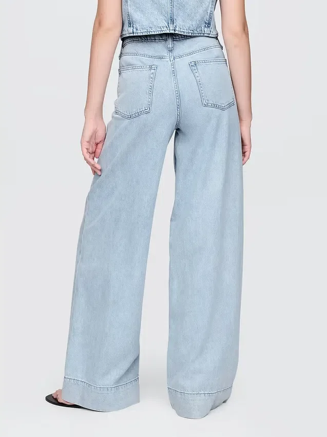 Baggy-Hose aus ultraweichem Denim mit mittlerer Leibhöhe