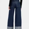 Baggy-Jeans mit mittlerer Leibhöhe, Metallic-Effekt und Umschlag