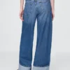 Baggy-Jeans mit mittlerer Leibhöhe, ultrweichem Stoff und Umschlag