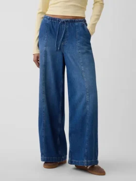 Baggy-Jeans mit mittlerer Leibhöhe, ultrweichem Tragegefühl und dezenten Nähten