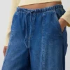 Baggy-Jeans mit mittlerer Leibhöhe, ultrweichem Tragegefühl und dezenten Nähten