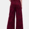 Baggy-Jeans mit mittlerer Leibhöhe und Blumenmuster
