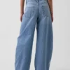 Baggy-Jeans mit mittlerer Leibhöhe und konischem Bein
