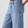 Baggy-Jeans mit mittlerer Leibhöhe und konischem Bein