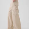 Baggy-Khakihose mit mittlerer Leibhöhe