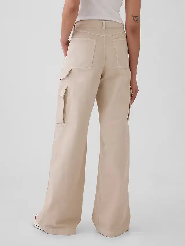 Baggy-Khakihose mit mittlerer Leibhöhe