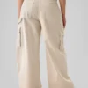 Baggy-Khakihose mit mittlerer Leibhöhe