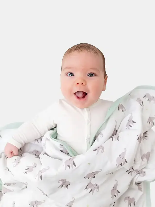 Bambus-Babydecke „Kleiner Elefant“