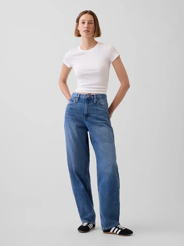 Barrel-Jeans mit hoher Leibhöhe