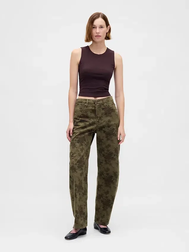 Barrel-Jeans mit hoher Leibhöhe