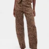 Barrel-Jeans mit hoher Leibhöhe