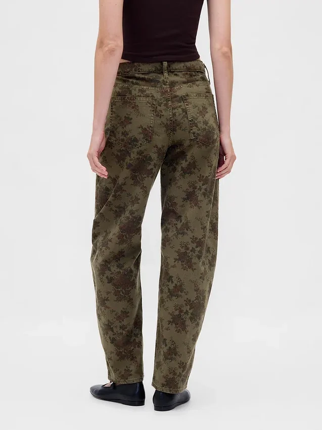 Barrel-Jeans mit hoher Leibhöhe
