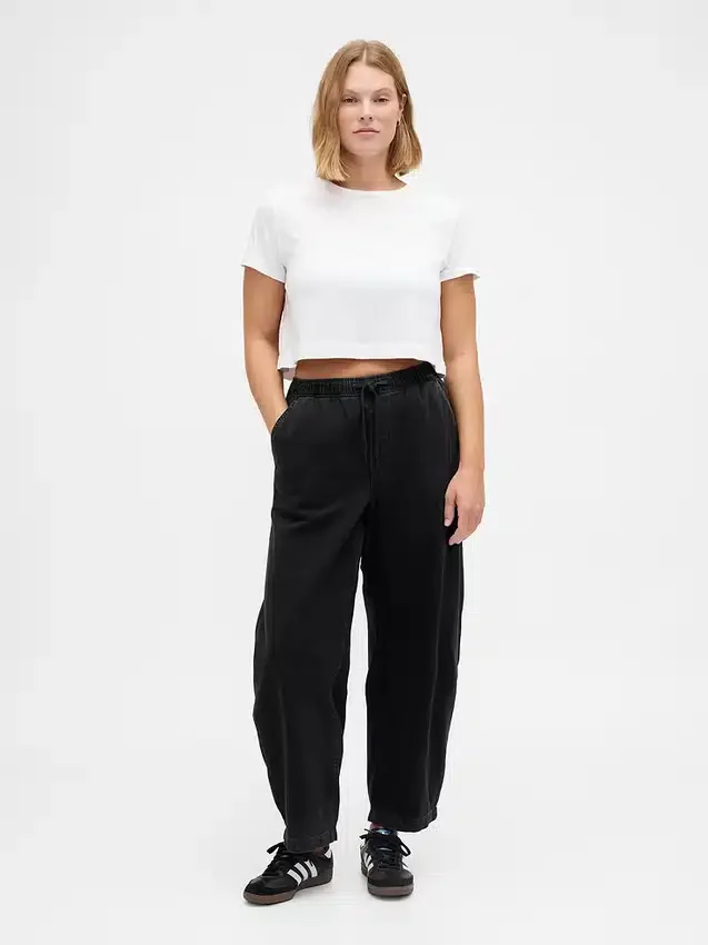 Barrel-Jeans mit hoher Leibhöhe