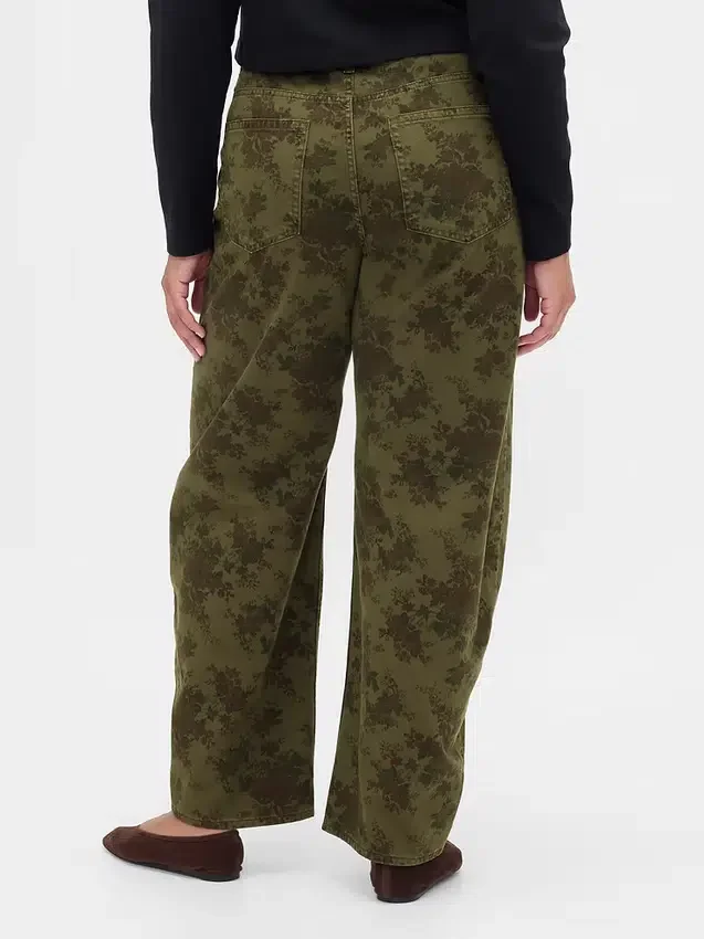 Barrel-Jeans mit hoher Leibhöhe