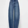 Barrel-Jeans mit hoher Leibhöhe