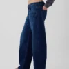 Barrel-Jeans mit niedriger Leibhöhe