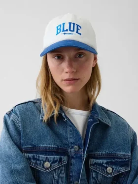 Baseballhut mit blauem Logo