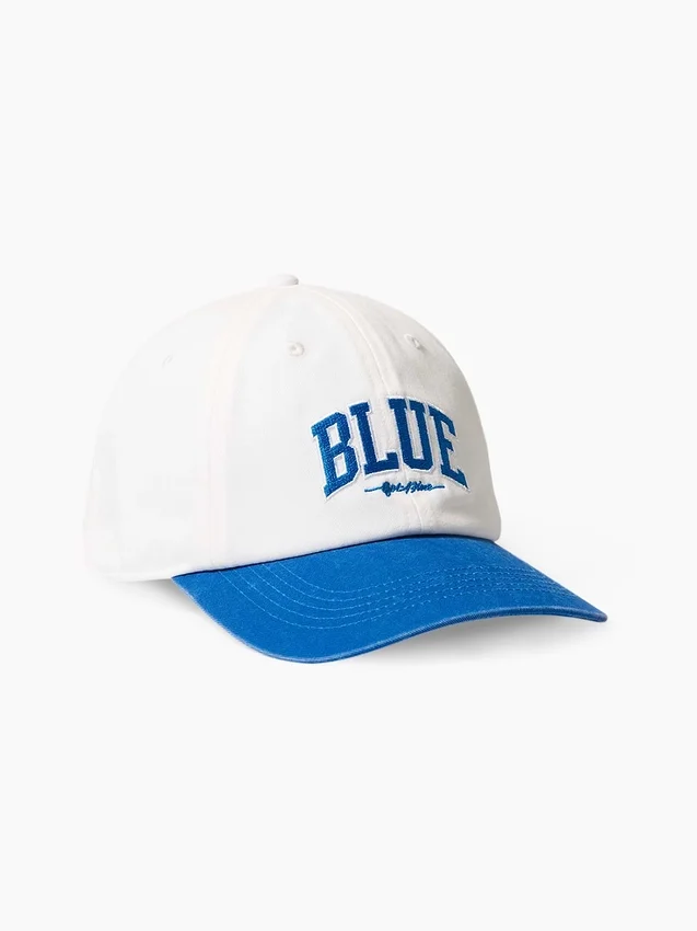 Baseballhut mit blauem Logo